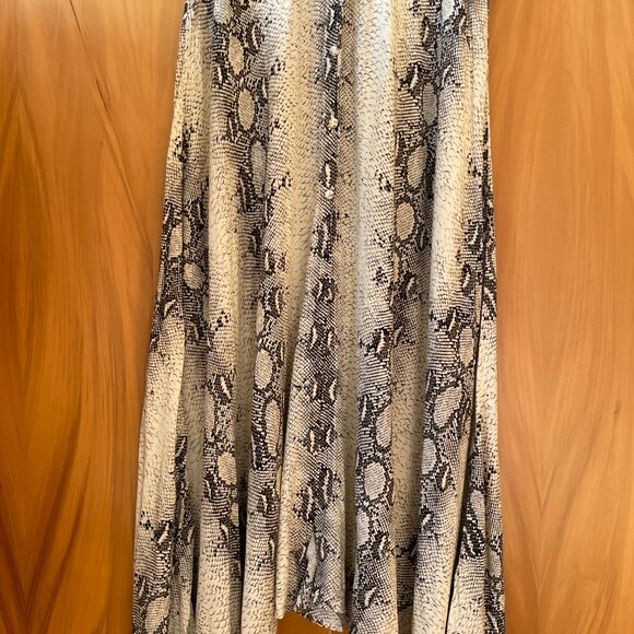 Aakaa Snake Print Midi Shirt Dress - Picture 4 of 7